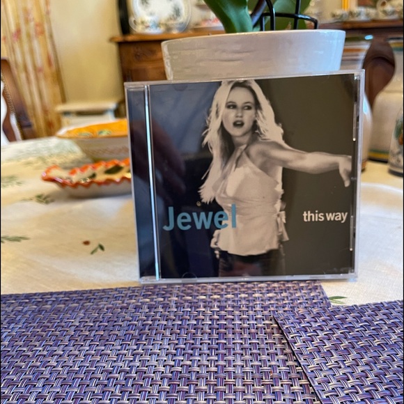 CD JEWEL this way - Picture 1 of 3